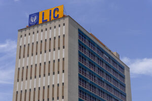 Big Opportunity: LIC AAO & AE Recruitment 2025 Opens for 841 Posts, Apply Now at licindia.in