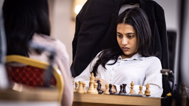 India’s Chess Prodigy Divya Deshmukh: From Women’s World Cup Glory to Challenging the Best in FIDE Grand Swiss