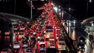 Why Gurgaon Comes to a Halt After Heavy Rain While Noida Keeps Moving: The Hidden Factors Behind the Difference