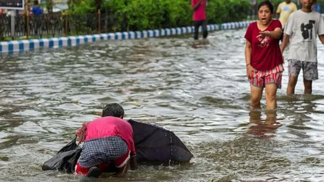 Kolkata Drenched: Third-Highest Rainfall in Decades — Cloudburst or Not? IMD Explains