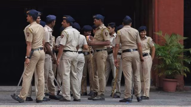 Mumbai On Edge: Claim Of 34 ‘Human Bombs’ With ‘400 kg RDX’ Sparks Citywide Security Crackdown